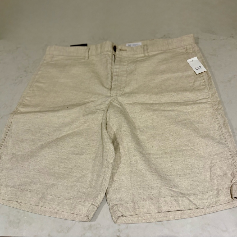 GAP Light Tan Shorts